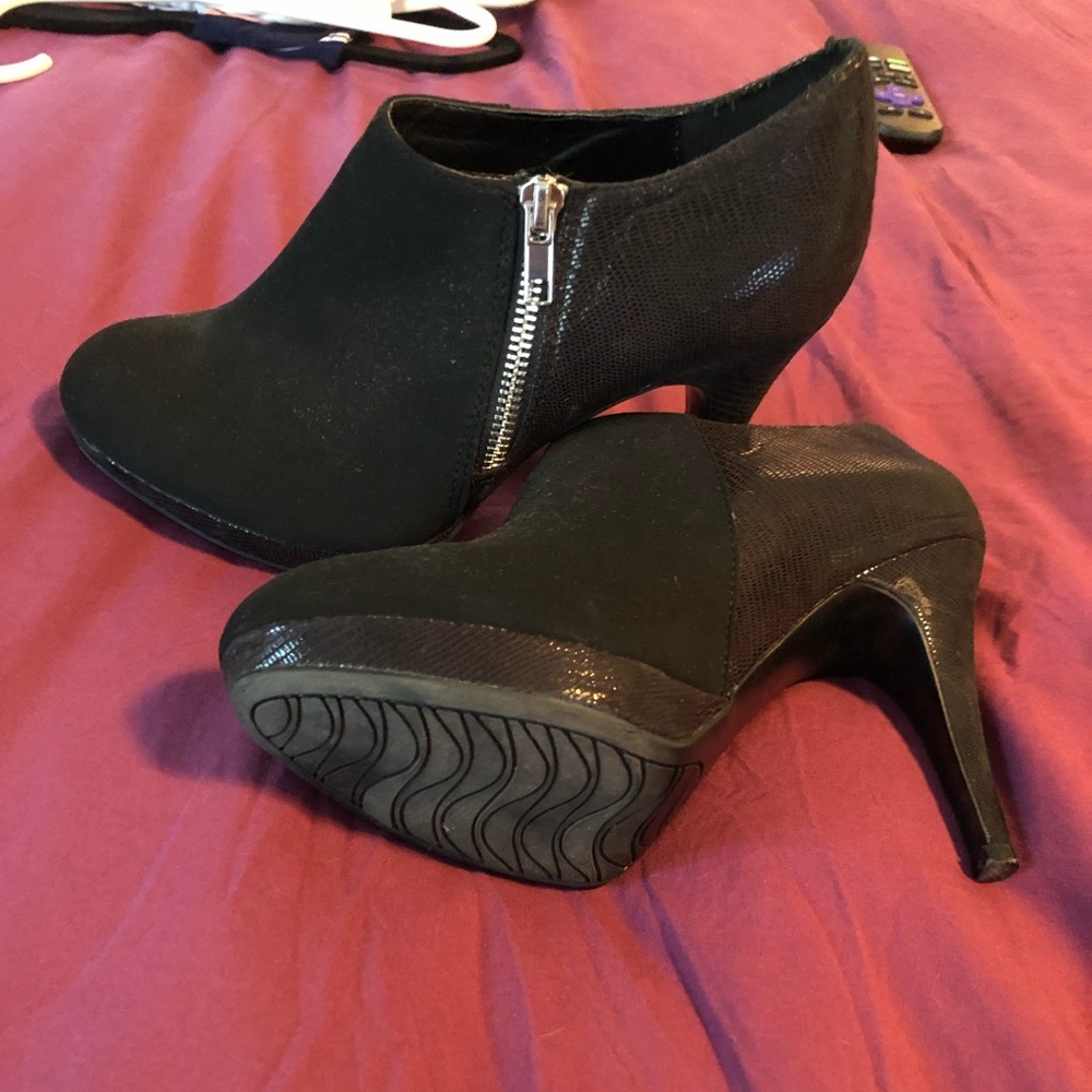 IMPO booties barely worn!